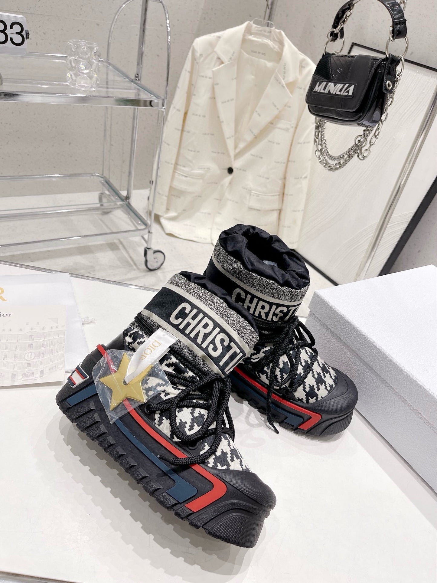 2024-95 Christian Dior premium ski boots