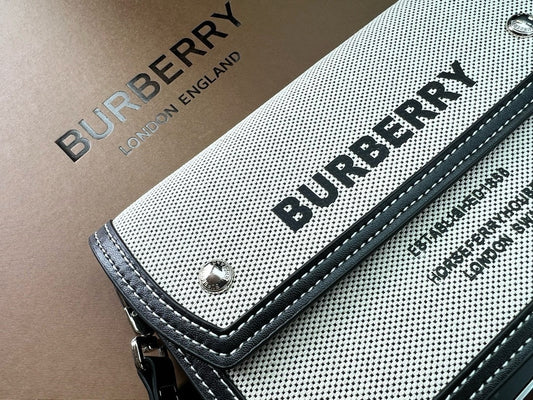 2024 Burberry cross body horseferry print