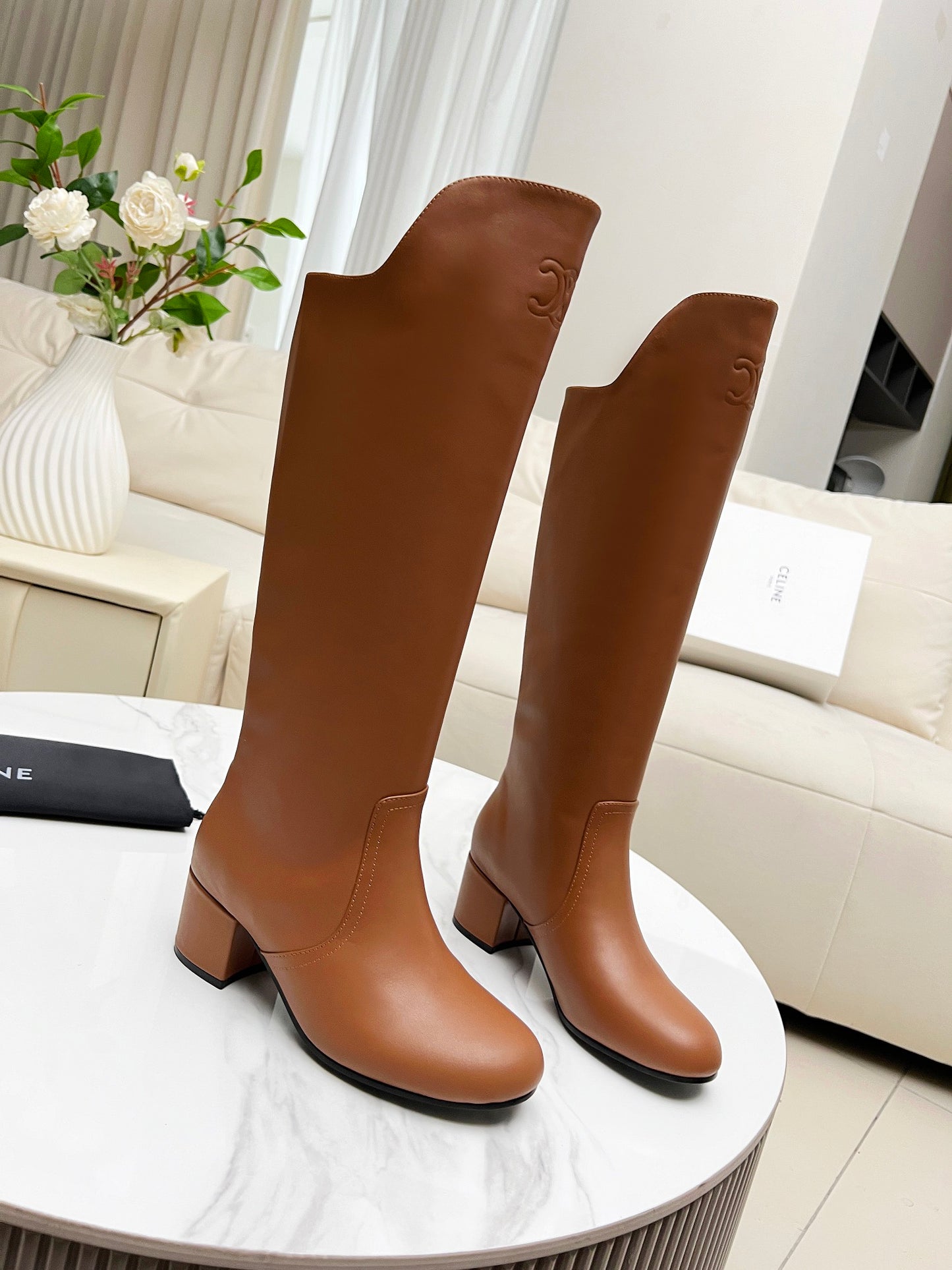 2024 (a) Celine calfskin leather riding boots