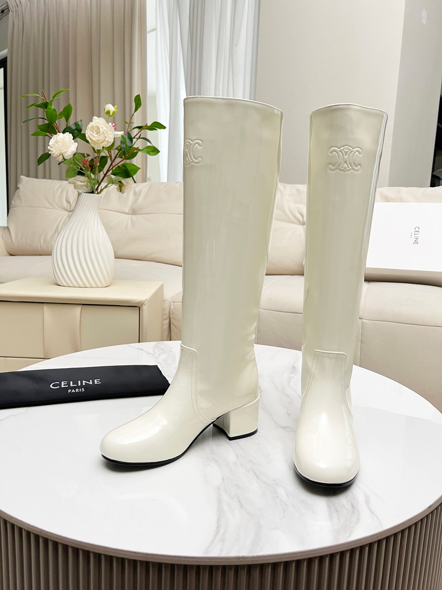 2024 (a) Celine calfskin leather riding boots