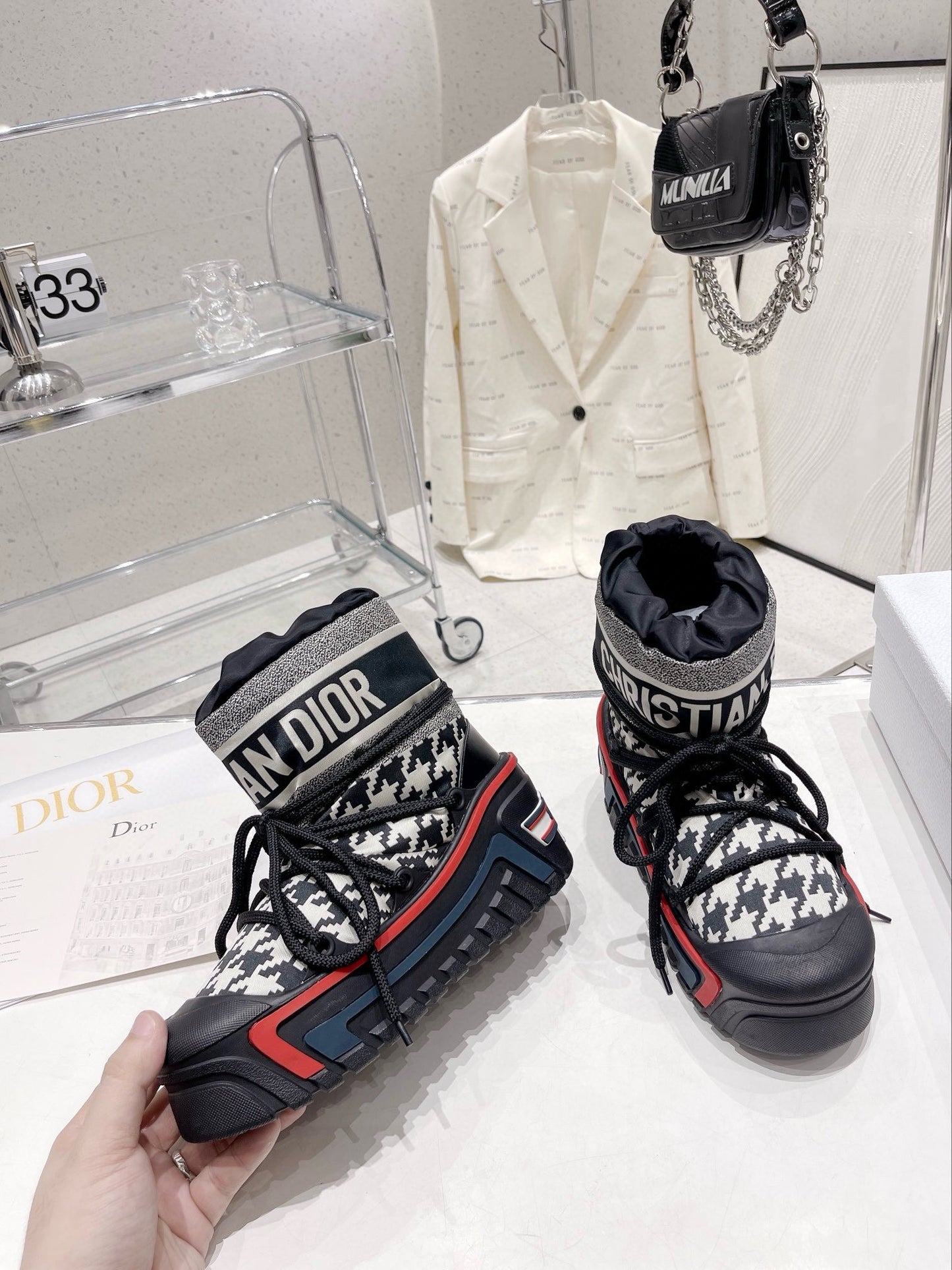 2024-95 Christian Dior premium ski boots