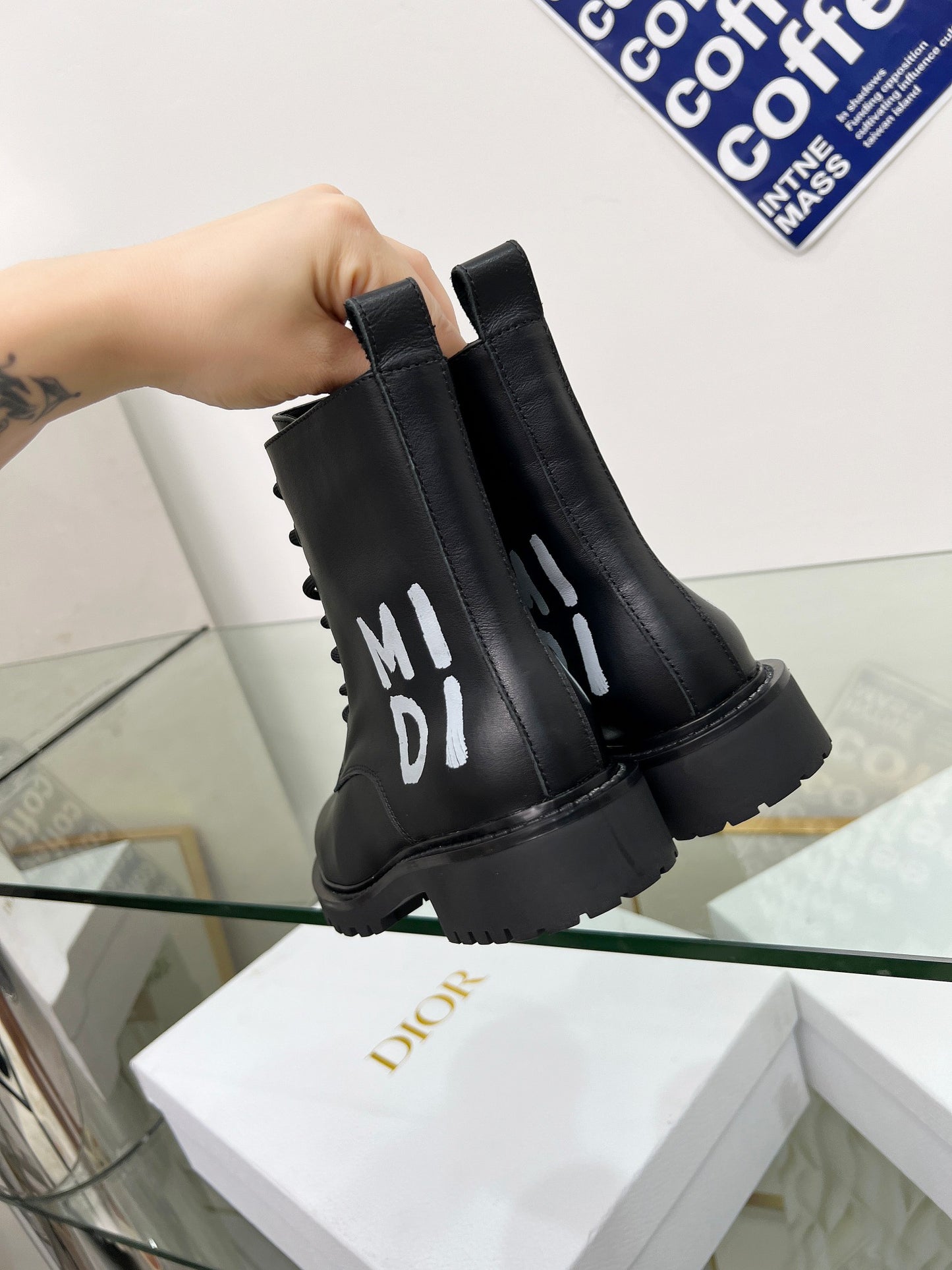 2024~98 Dior classic martin boots